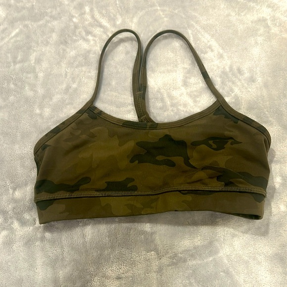 Lululemon camouflage print sport bra - Picture 1 of 4
